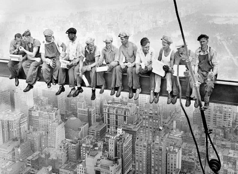 Lunch Atop a Skyscraper