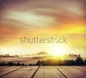 Copyright Smileus (https://goo.gl/L2UCrO)