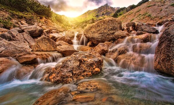 Cascate