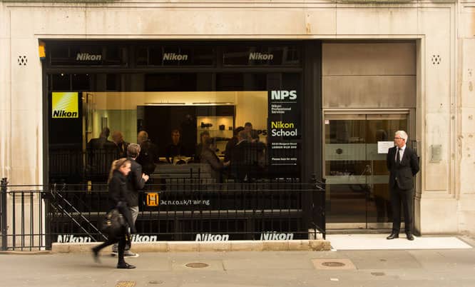 Nikon School chiude. Da ora sarà solo online