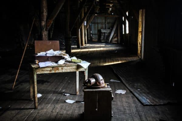 Svalbard - Inside a coal mine