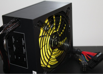 Che differenza c’è tra il caricabatterie e l’alimentatore PC?